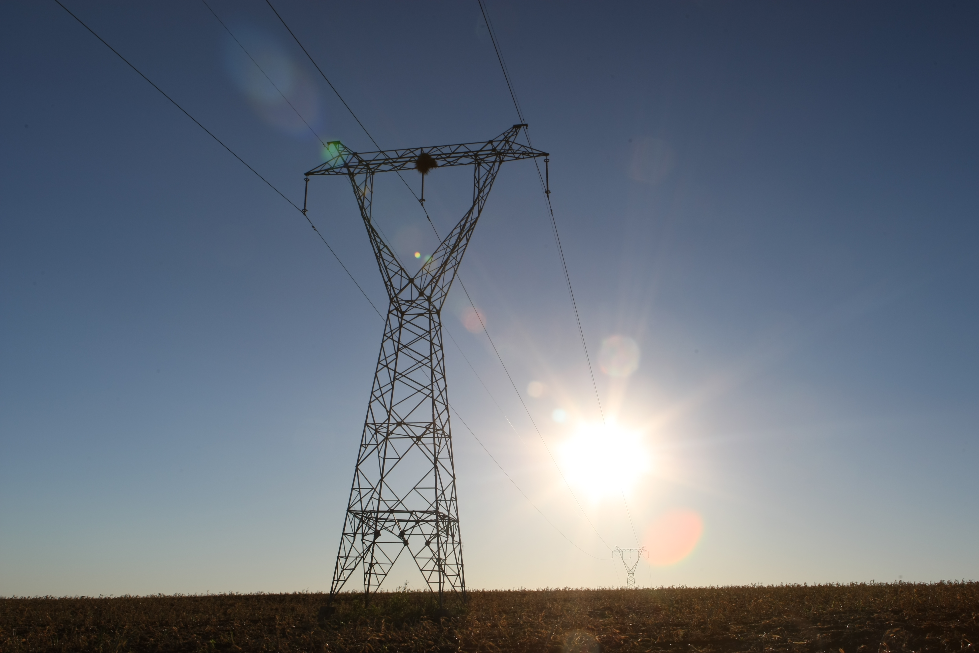 En este momento estás viendo LA DEMANDA DE ENERGÍA ELÉCTRICA NACIONAL AUMENTÓ EN NOVIEMBRE 3,34%