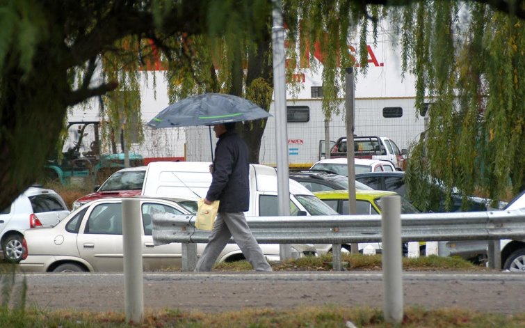 En este momento estás viendo SE ESPERA UN FINDE CON BAJAS TEMPERATURAS Y FUERTES TORMENTAS