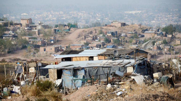 En este momento estás viendo AÚN SON 20 MIL LOS VECINOS QUE VIVEN EN ASENTAMIENTOS