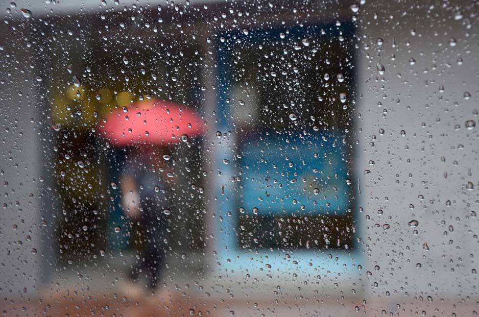 En este momento estás viendo RIGE UN ALERTA POR LLUVIAS Y CHAPARRONES EN LA REGIÓN