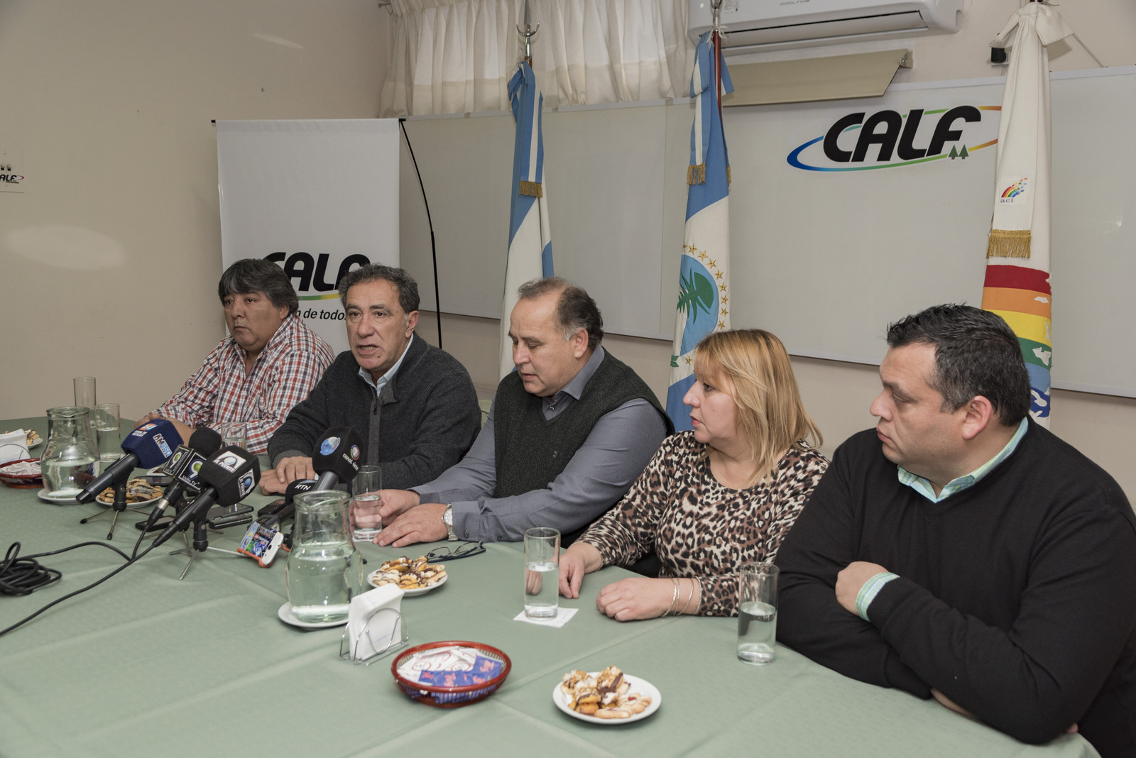 En este momento estás viendo CALF Y EL MUNICIPIO DE SENILLOSA FIRMARON TRES  IMPORTANTES ACUERDOS