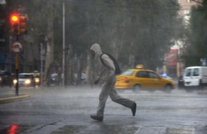 Lee más sobre el artículo ¿HASTA CUÁNDO SE QUEDA LA LLUVIA EN NEUQUÉN?
