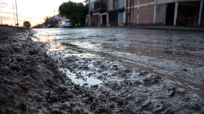 Lee más sobre el artículo ALERTA POR LLUVIAS PERSISTENTES EN NEUQUÉN Y RÍO NEGRO