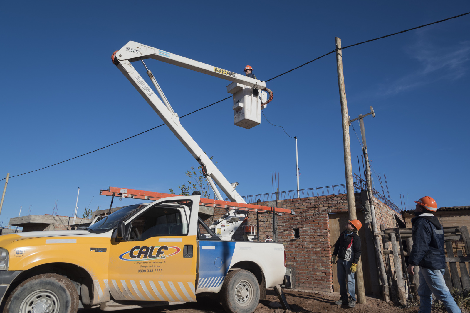 En este momento estás viendo TRABAJOS DE MANTENIMIENTO EN COLONIA NUEVA ESPERANZA