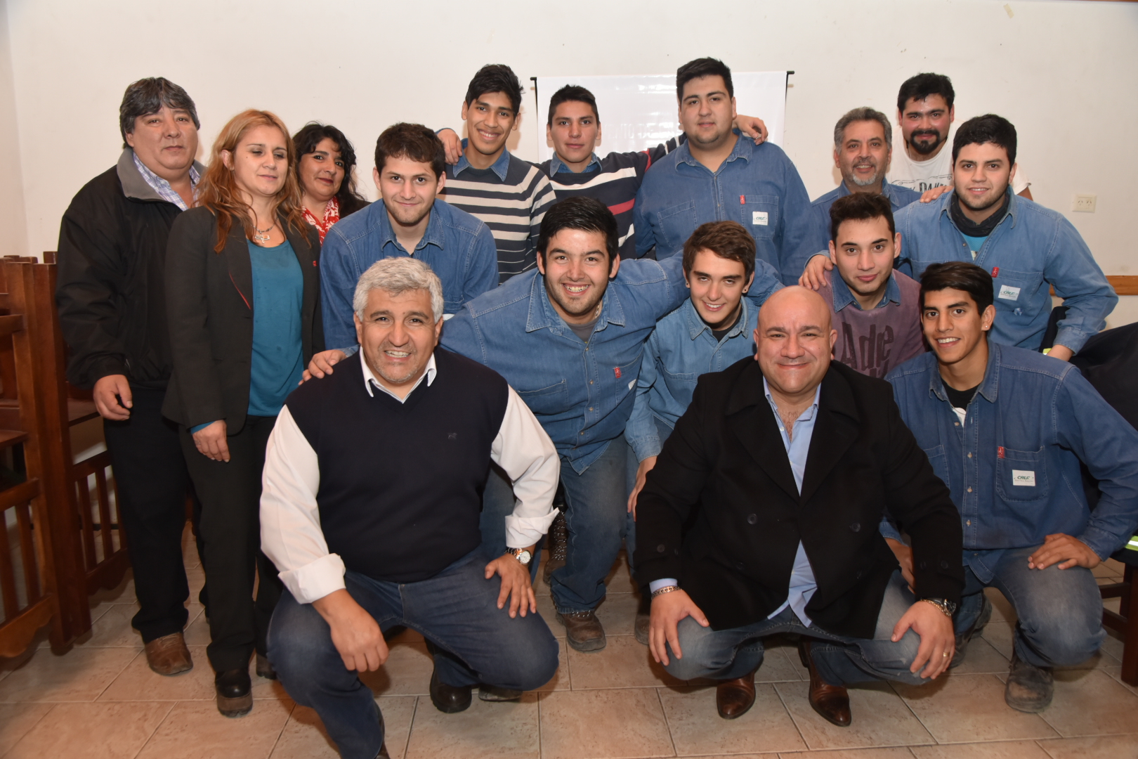 En este momento estás viendo NUEVOS EMPLEADOS SE CAPACITARON EN ELECTROTECNIA Y TECNOLOGÍA ELÉCTRICA