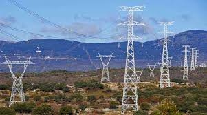 En este momento estás viendo SE PRESENTÓ PROYECTO DE LEY PARA QUE USUARIOS PUEDAN INYECTAR ENERGÍA RENOVABLE A LA RED ELÉCTRICA