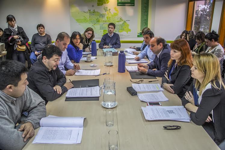 En este momento estás viendo IMPULSARÁN LA EDIFICACIÓN CON ENERGÍAS ALTERNATIVAS POR SUS BENEFICIOS AMBIENTALES Y ECONÓMICOS