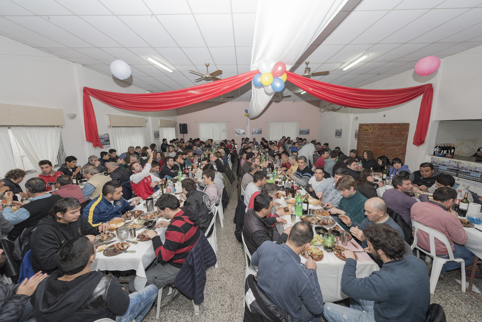 En este momento estás viendo FESTEJOS EN EL PREDIO DE LOS EMPLEADOS DE CALF