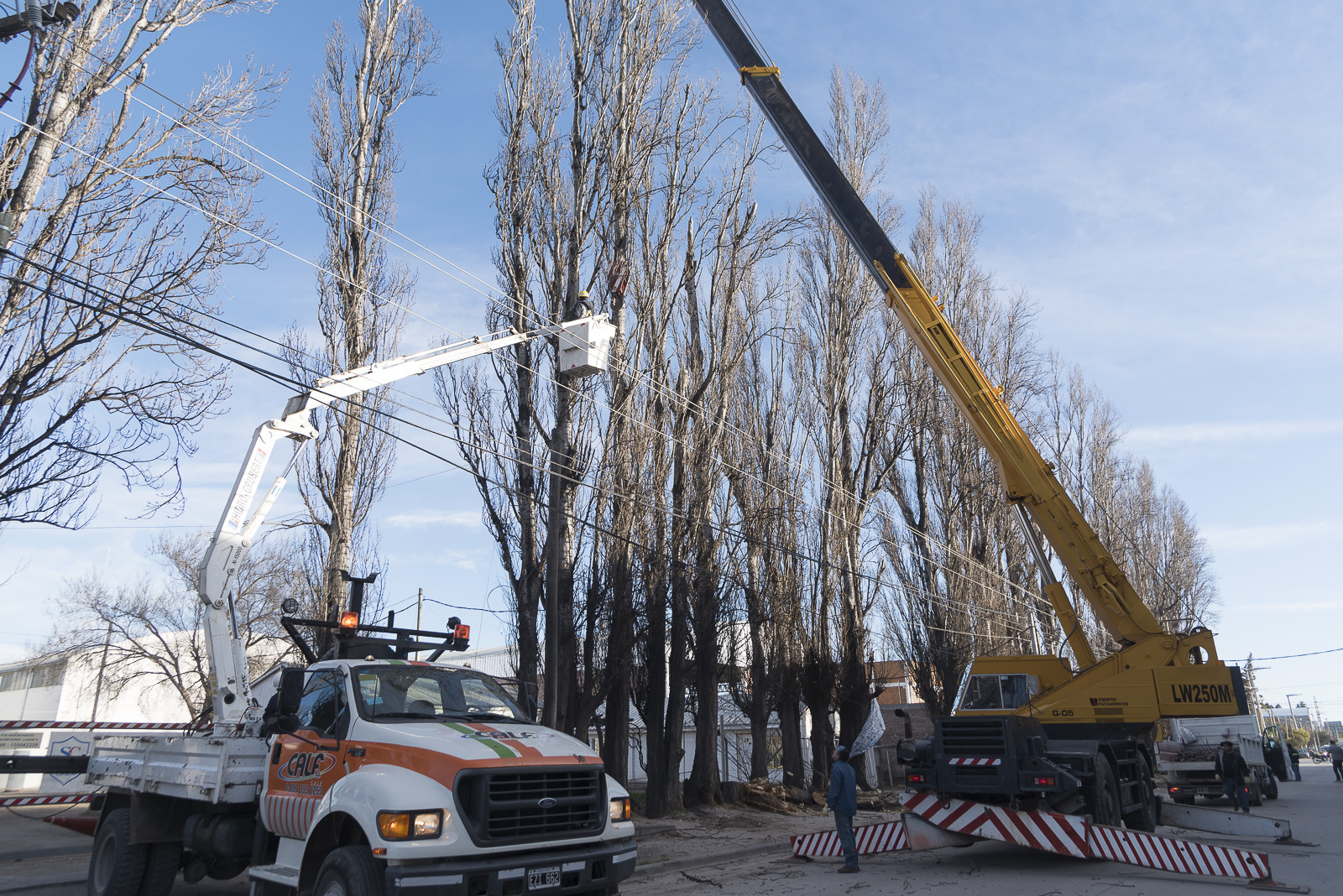 En este momento estás viendo TRABAJOS PROGRAMADOS EN LOTEOS Y EN UN SECTOR DEL BARRIO CONFLUENCIA