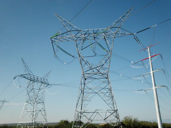 En este momento estás viendo EL GOBIERNO TRABAJA PARA AMPLIAR LAS LÍNEAS DE TRANSMISIÓN ELÉCTRICA