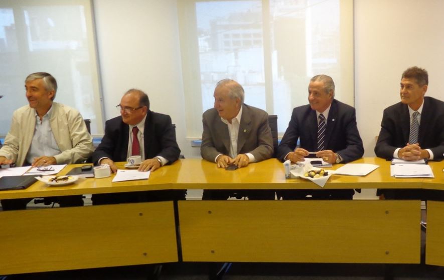 Lee más sobre el artículo LAS EMPRESAS DE GENERACIÓN ELÉCTRICA AFIRMAN QUE LAS TARIFAS EN ARGENTINA SON LAS MÁS BAJAS DE LA REGIÓN