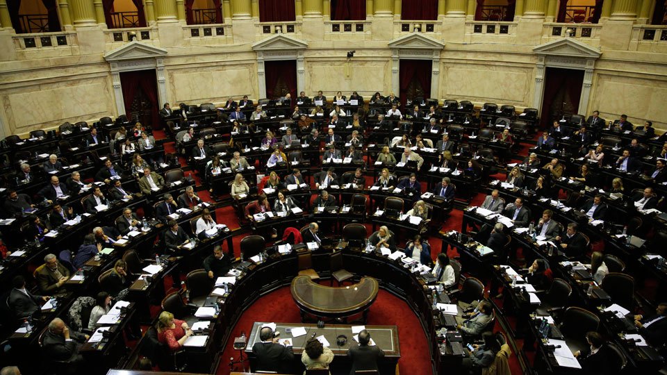 Lee más sobre el artículo DIPUTADOS PRESENTARON PROYECTO DE LEY PARA AUMENTAR FONDOS NACIONALES A COOPERATIVAS ELÉCTRICAS