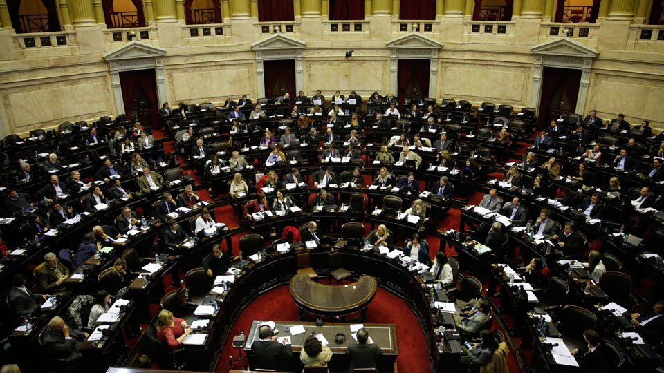 En este momento estás viendo DIPUTADOS PRESENTARON PROYECTO DE LEY PARA AUMENTAR FONDOS NACIONALES A COOPERATIVAS ELÉCTRICAS