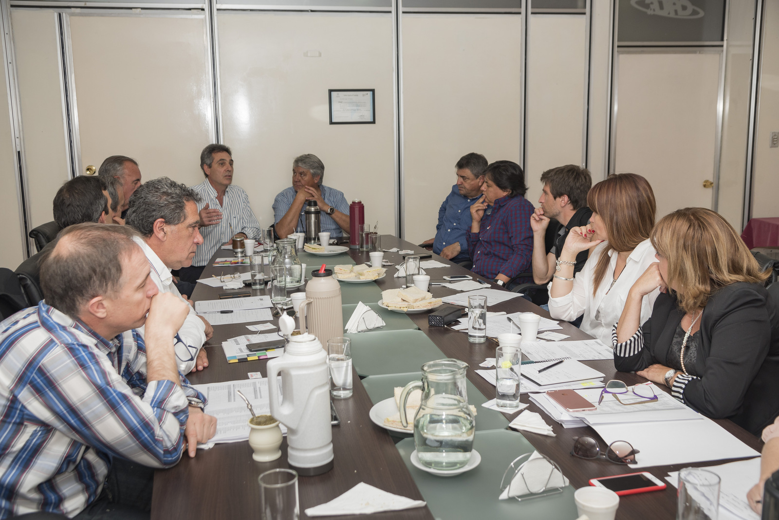 En este momento estás viendo AUTORIDADES DE CALF SE REUNIERON CON EL BLOQUE DE CONCEJALES DEL MPN