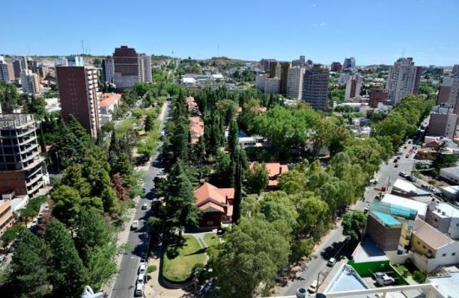 En este momento estás viendo EL TIEMPO HOY: CALUROSO