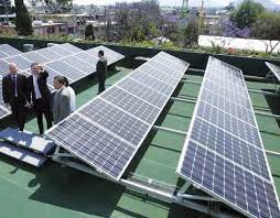 En este momento estás viendo A FIN DE AÑO, LAS TORRES CORPORATIVAS DEBERÁN INCORPORAR ENERGÍAS LIMPIAS