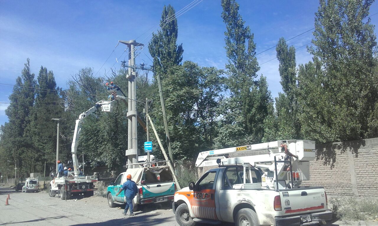 En este momento estás viendo CORTE DE EMERGENCIA EN UN SECTOR DEL BARRIO HUILICHES