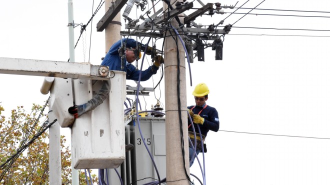 En este momento estás viendo TARIFAS ELÉCTRICAS SUBEN EN DICIEMBRE EN TODO EL PAÍS