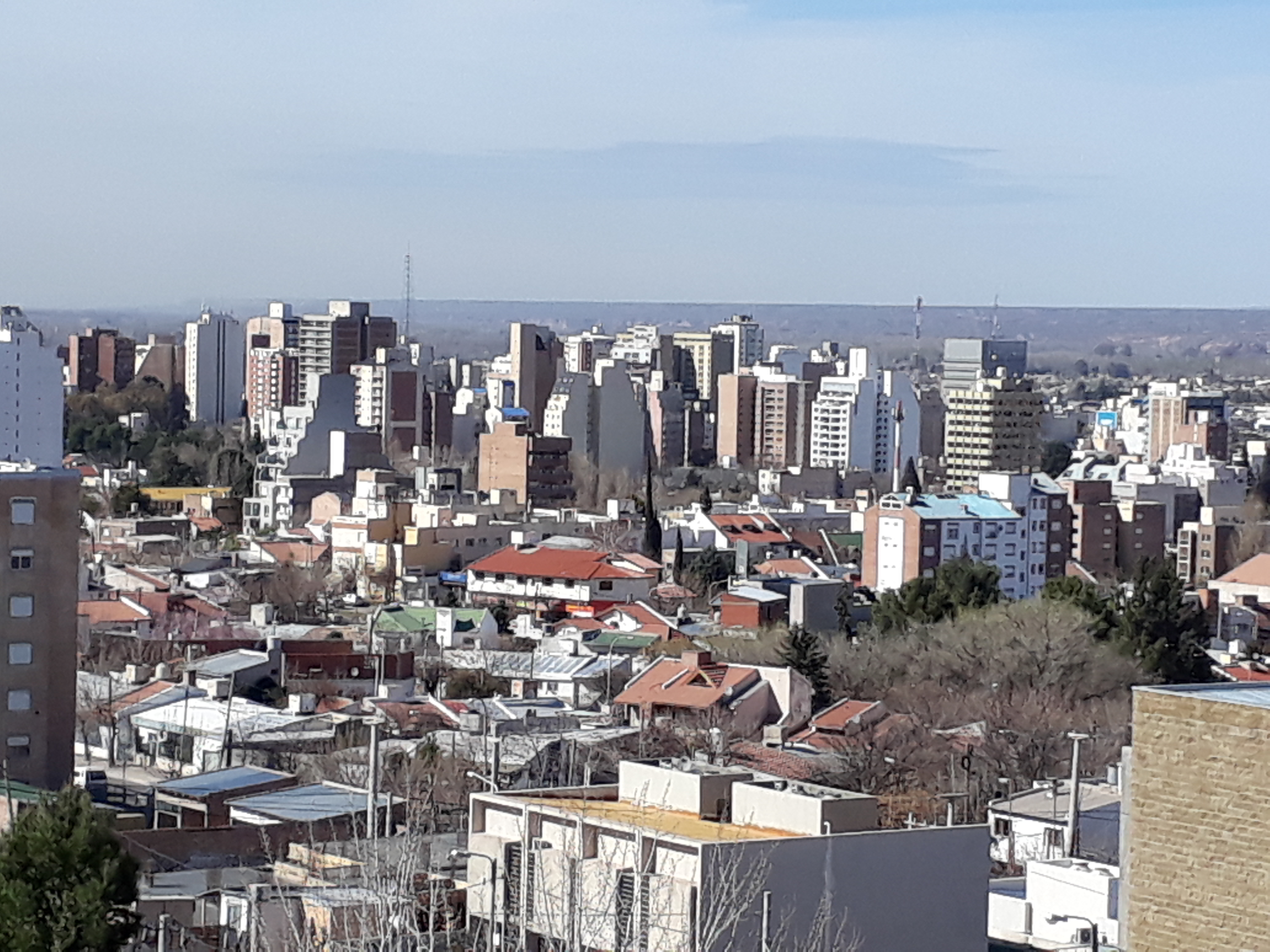 En este momento estás viendo EL TIEMPO EN EL COMAHUE: SOLEADO, FRÍO A FRESCO