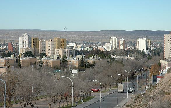 Lee más sobre el artículo PRONÓSTICO: UN INICIO DE SEMANA CÁLIDO Y SOLEADO