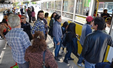 En este momento estás viendo SE NECESITAN CINCO TARJETAS PARA VIAJAR EN LOS COLECTIVOS DE LA ZONA