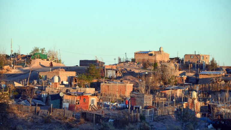 En este momento estás viendo NEUQUÉN ES LA CIUDAD CON MÁS TOMAS DE LA PATAGONIA