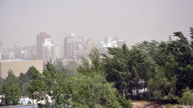 En este momento estás viendo ALERTA POR VIENTOS INTENSOS EN LOS VALLES