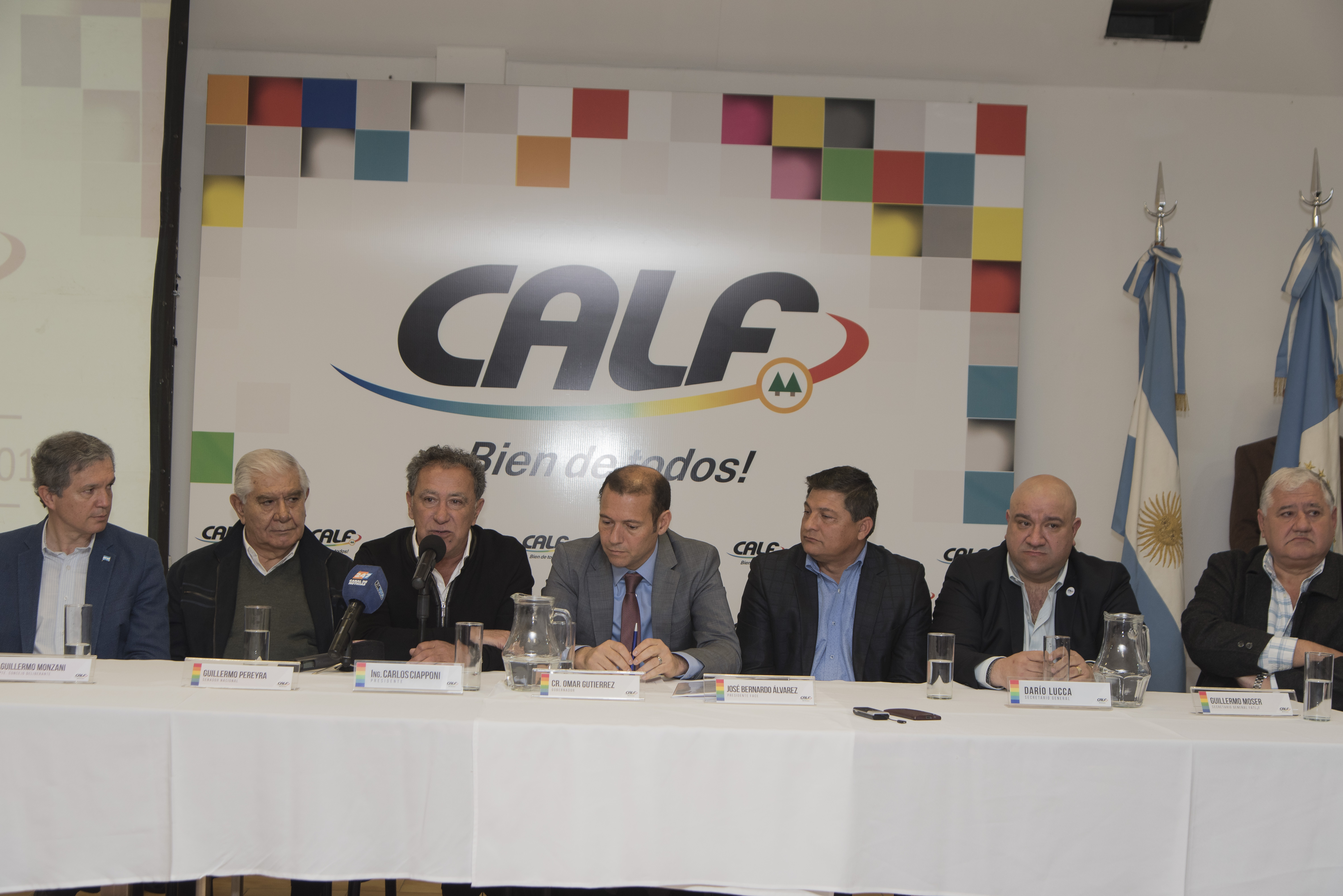 Lee más sobre el artículo HISTÓRICA REUNIÓN DE FACE EN CALF