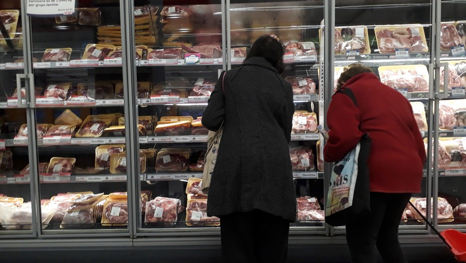 Lee más sobre el artículo POR LAS SUBAS EN LOS ALIMENTOS Y TARIFAS, LA INFLACIÓN PEGÓ UN SALTO EN SEPTIEMBRE: 6,5%
