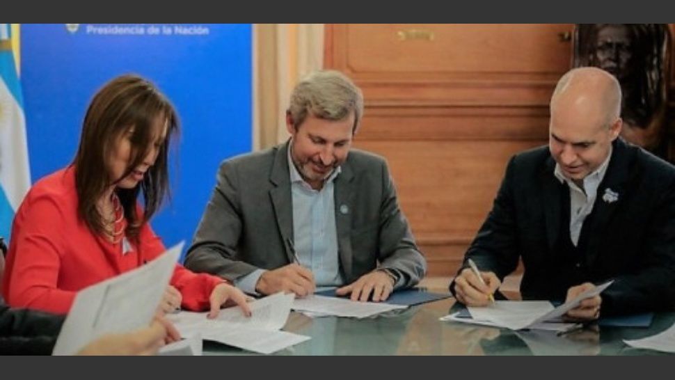 Lee más sobre el artículo EL TRASPASO DEL CONTROL DE LAS ELÉCTRICAS A CIUDAD Y PROVINCIA SE CONCRETARÁ EL 1° DE ENERO DE 2019