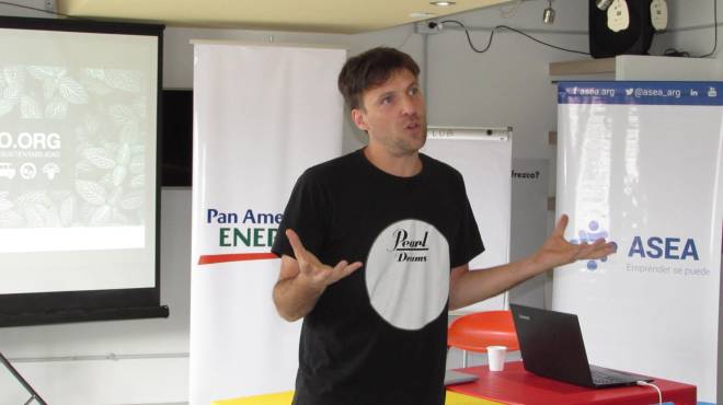 Lee más sobre el artículo SUSTENTABILIDAD, DE UNA MODA A UNA NECESIDAD EMPRESARIAL