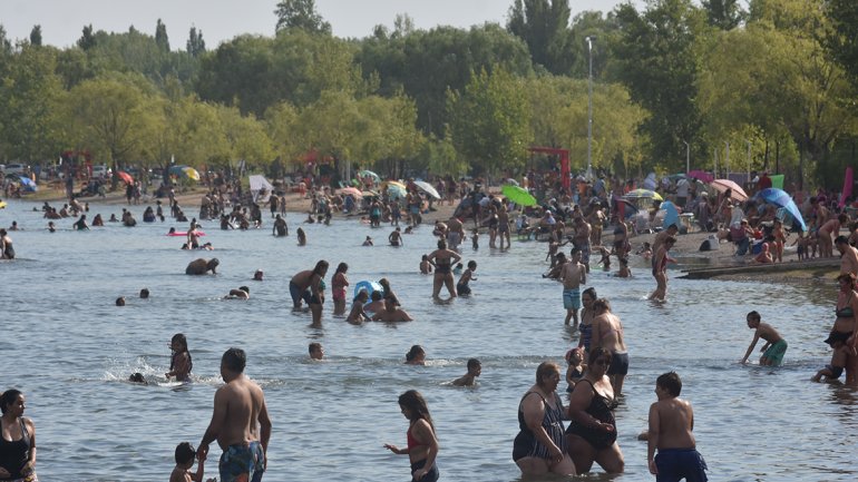 Lee más sobre el artículo CÓMO ESTARÁ EL TIEMPO EN NAVIDAD Y EN LA ÚLTIMA SEMANA DEL AÑO