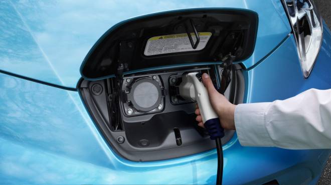 Lee más sobre el artículo CAMBIA EL MERCADO LABORAL POR PRODUCCIÓN DE AUTOS ELÉCTRICOS