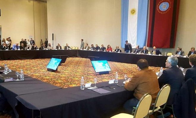 Lee más sobre el artículo ESTE JUEVES, EL DÍA MÁS IMPORTANTE PARA LA INDUSTRIA DE LAS ENERGÍAS RENOVABLES