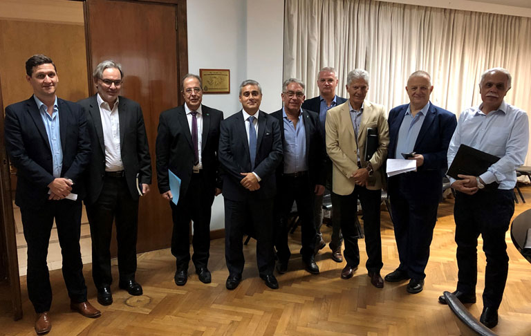 Lee más sobre el artículo EL SECRETARIO DE GOBIERNO DE ENERGÍA RECIBIÓ A AUTORIDADES DE ADEERA
