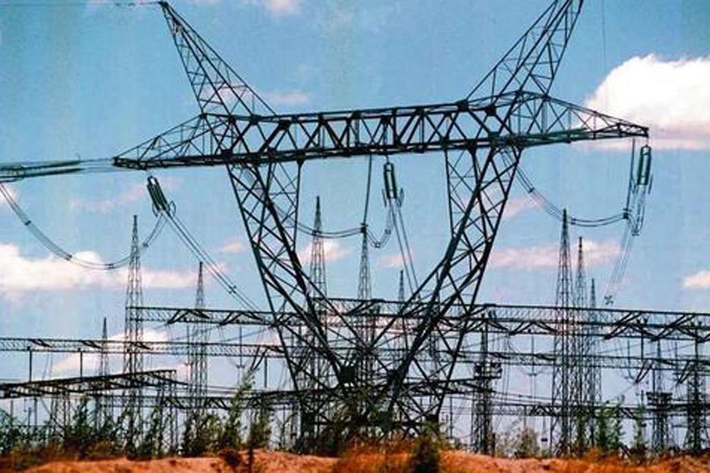 Lee más sobre el artículo EL GOBIERNO CAMBIA PAGOS A ELÉCTRICAS, QUE AMENAZAN CON FRENAR INVERSIONES