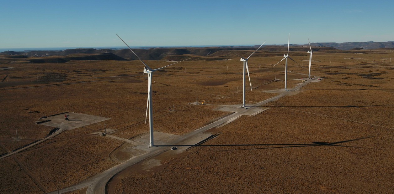 En este momento estás viendo EMPRESA URUGUAYA CONSTRUIRÁ LA INFRAESTRUCTURA DE PARQUE EÓLICO NEUQUINO