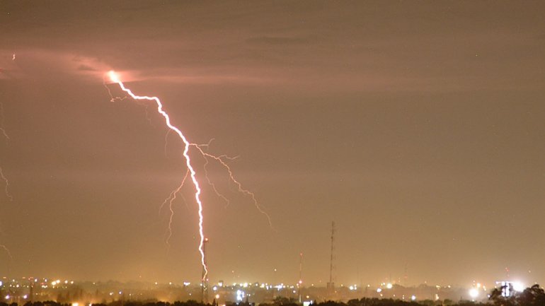 Lee más sobre el artículo EL VALLE, EN ALERTA POR LLUVIAS, TORMENTAS ELÉCTRICAS Y GRANIZO
