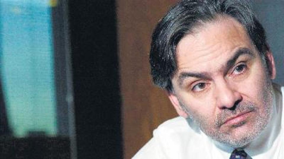 Lee más sobre el artículo APAGÓN MASIVO: EL GOBIERNO NO SABE QUÉ PASÓ PERO DICE QUE NO VA A VOLVER A PASAR