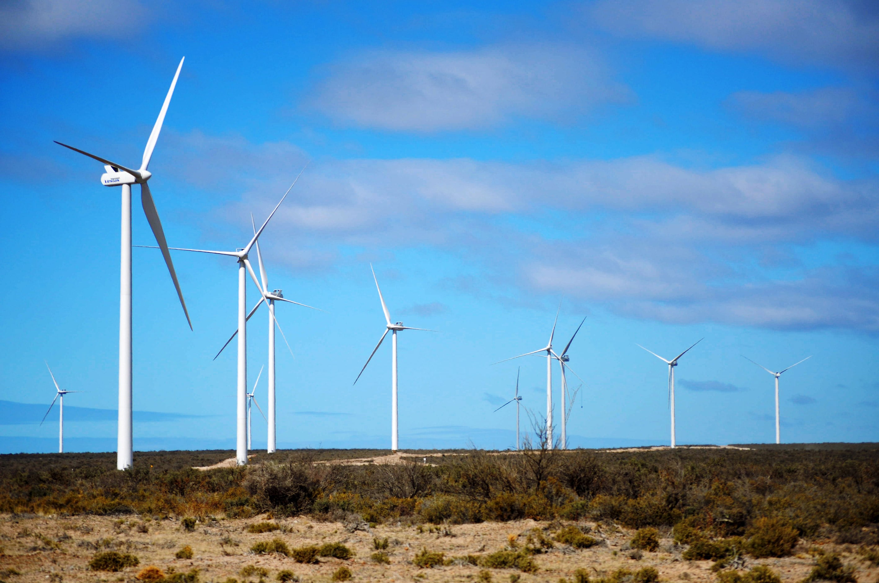 En este momento estás viendo AUTORIZAN PARQUE EÓLICO EN RÍO NEGRO QUE APORTARÁ 24,15 MW AL SISTEMA ELÉCTRICO