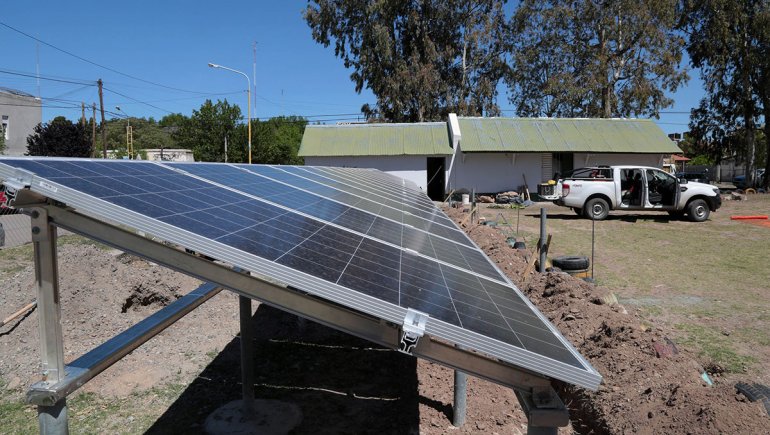 En este momento estás viendo CRECE EN EL PAÍS EL NÚMERO DE USUARIOS QUE GENERAN SU PROPIA ENERGÍA RENOVABLE