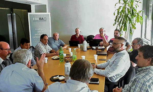 En este momento estás viendo SE CONFORMÓ LA MESA NACIONAL DE COOPERATIVAS