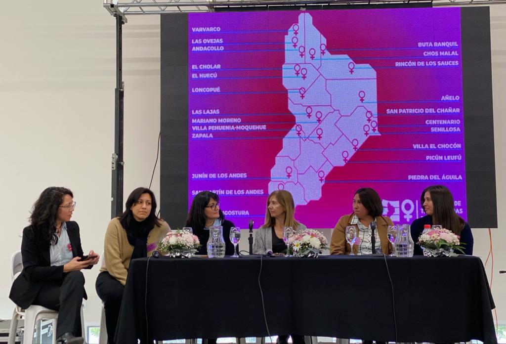 En este momento estás viendo “ES URGENTE QUE MÁS MUJERES OCUPEN CARGOS DE CONDUCCIÓN”