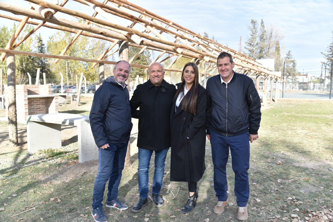 En este momento estás viendo Avanza la remodelación del predio recreativo