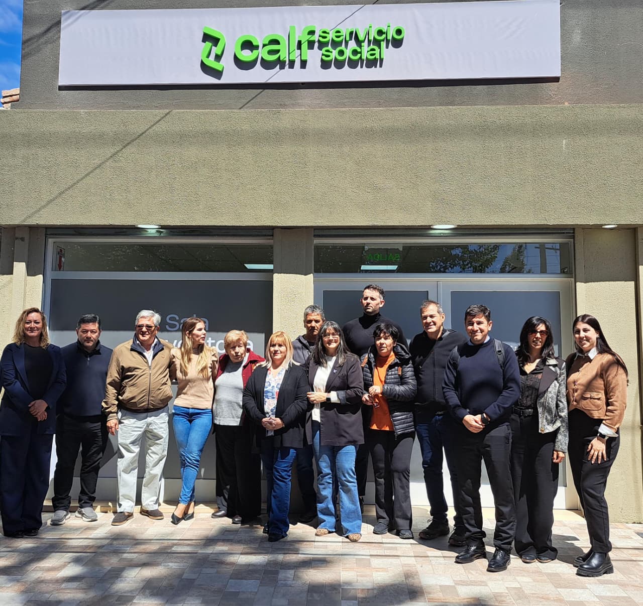 Lee más sobre el artículo CALF refuerza su presencia en la ciudad con la apertura de una sala de sepelios en Valentina Sur