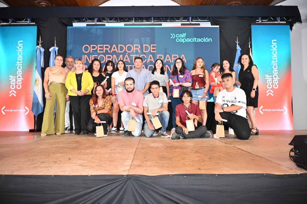 Lee más sobre el artículo ISAC entregó certificados a 155 estudiantes en el marco de su 48° aniversario