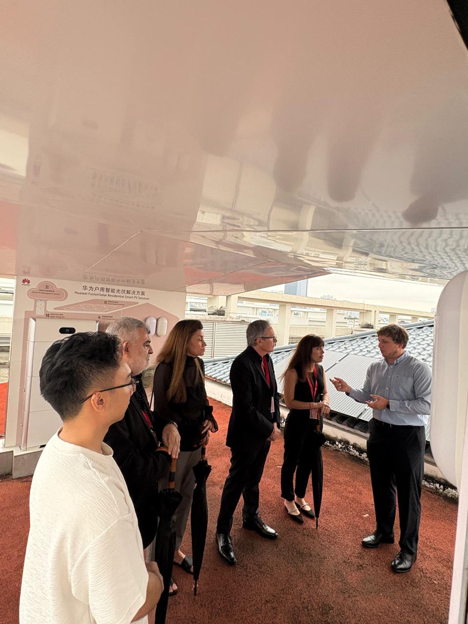 Lee más sobre el artículo CALF impulsa la transformación digital de Neuquén tras una alianza estratégica con Huawei en China